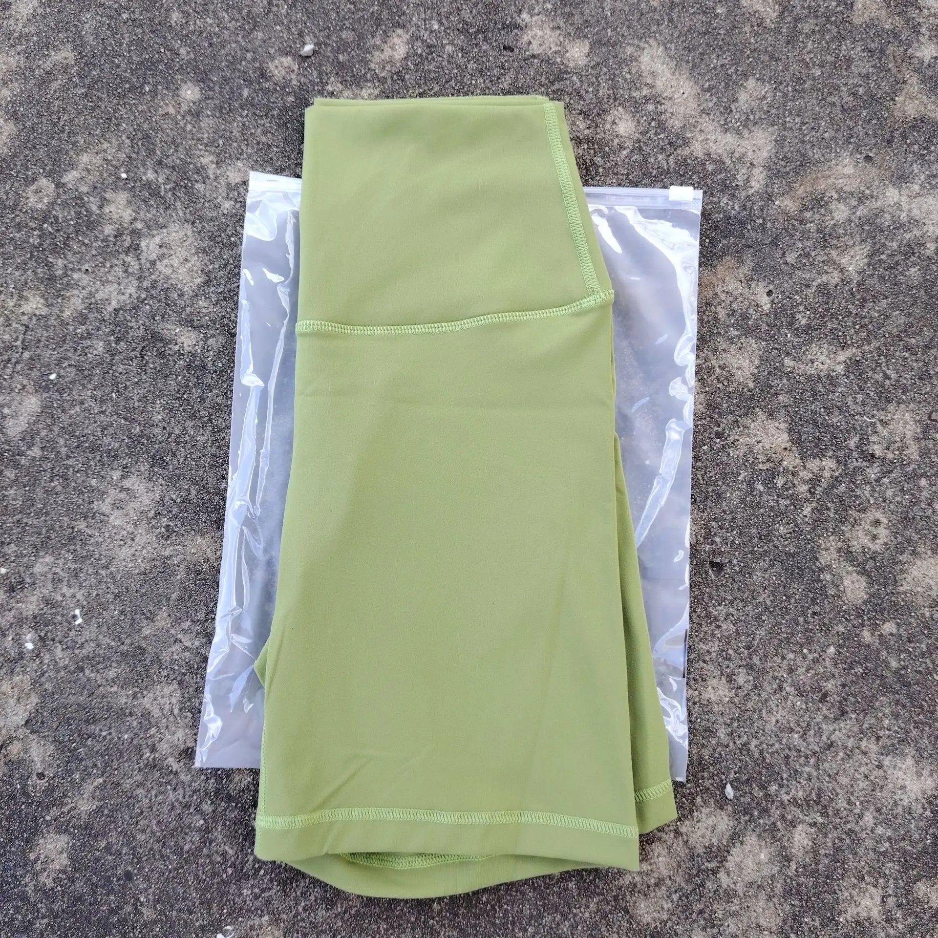 Shorts Feminino de Alta Performance