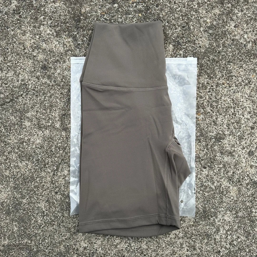 Shorts Feminino de Alta Performance