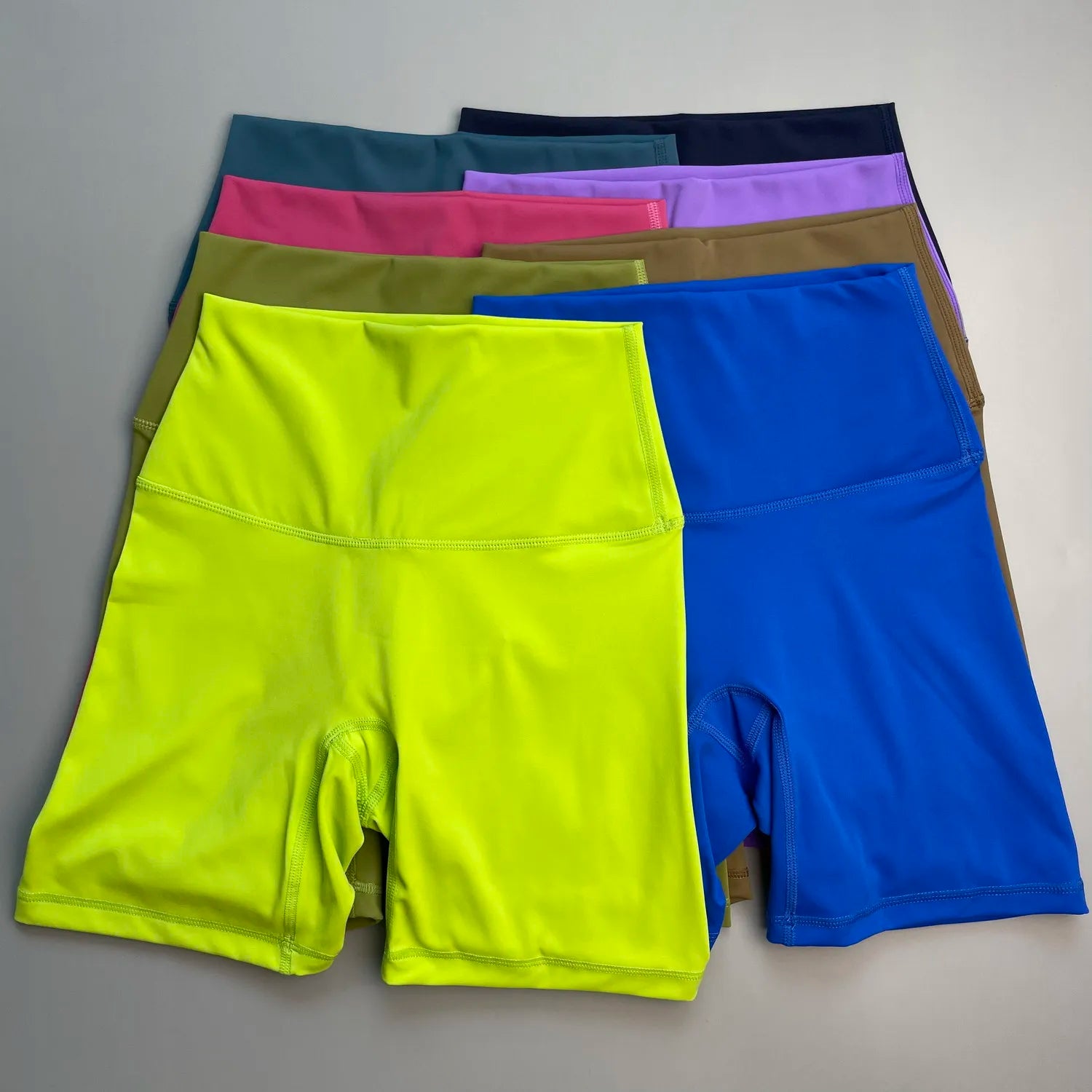 Shorts Feminino de Alta Performance